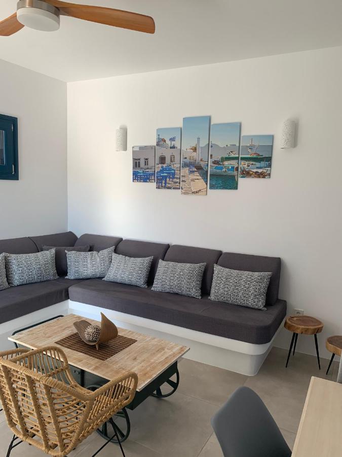 Paros-Memories-Neubau-Villen, Sportpool Aspro Chorio Exterior foto