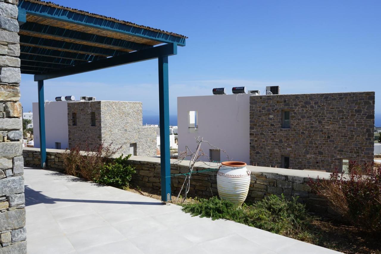 Paros-Memories-Neubau-Villen, Sportpool Aspro Chorio Exterior foto
